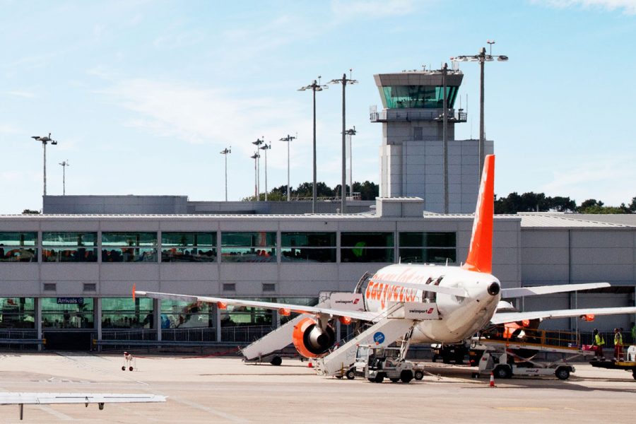 Self-service bag drop arrives at Bristol Airport: latest technology being trialled for easyJet flights